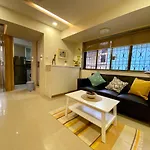 Chic Pad In Bandra West