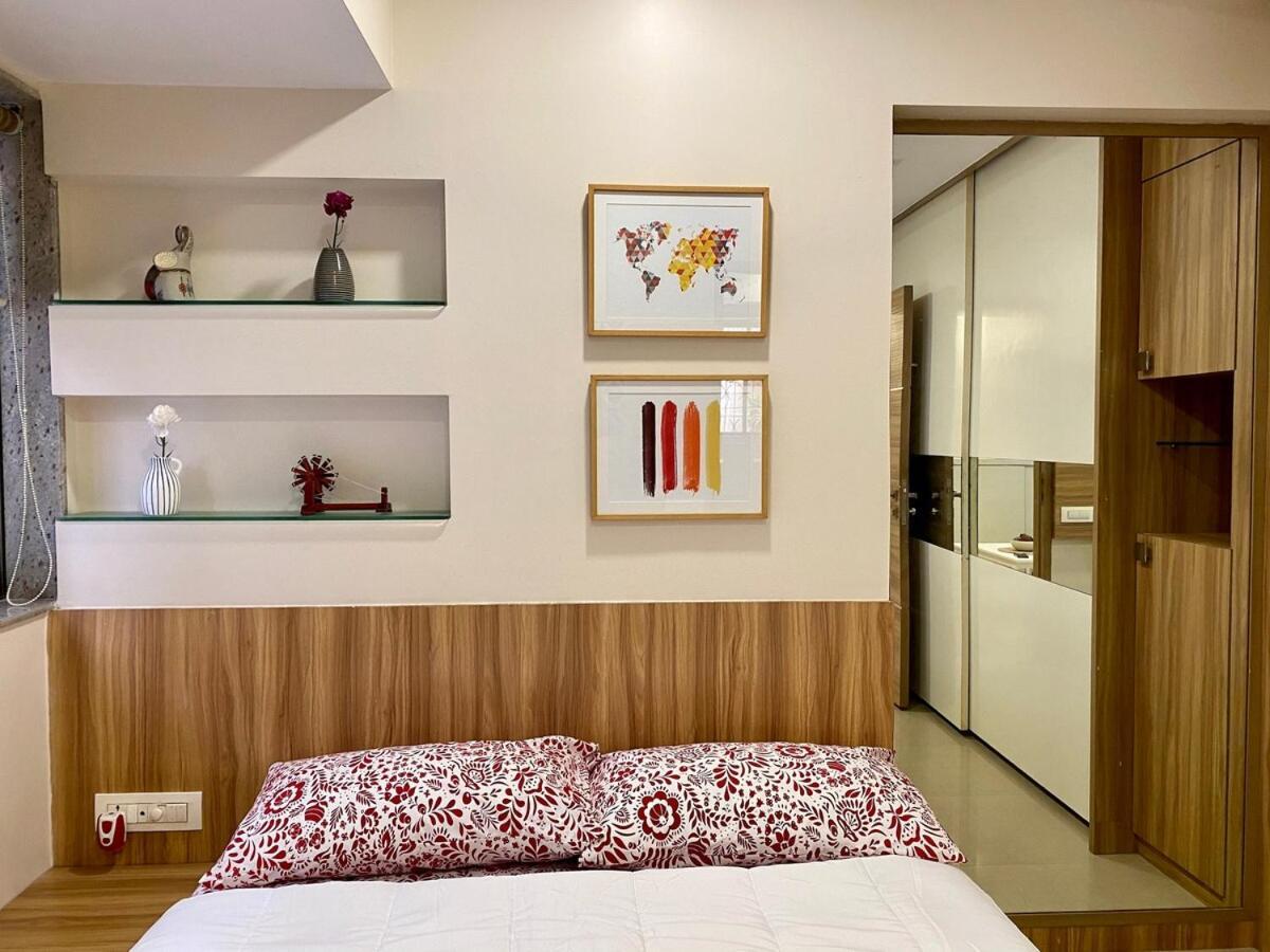 Chic Pad In Bandra West